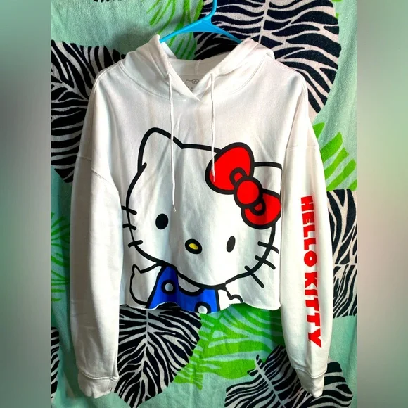 Hello Kitty | Tops | Super Cute Crop Hoodie Hard To Find  display picture 3